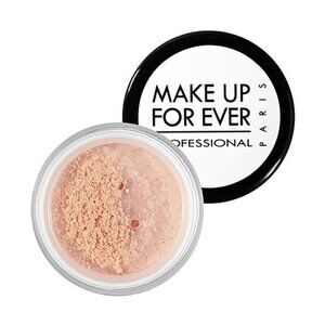 Make Up For Ever: Star Powder #947 Iridescent Pale Peach